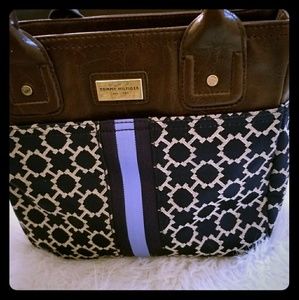 Tommy Hilfiger purse